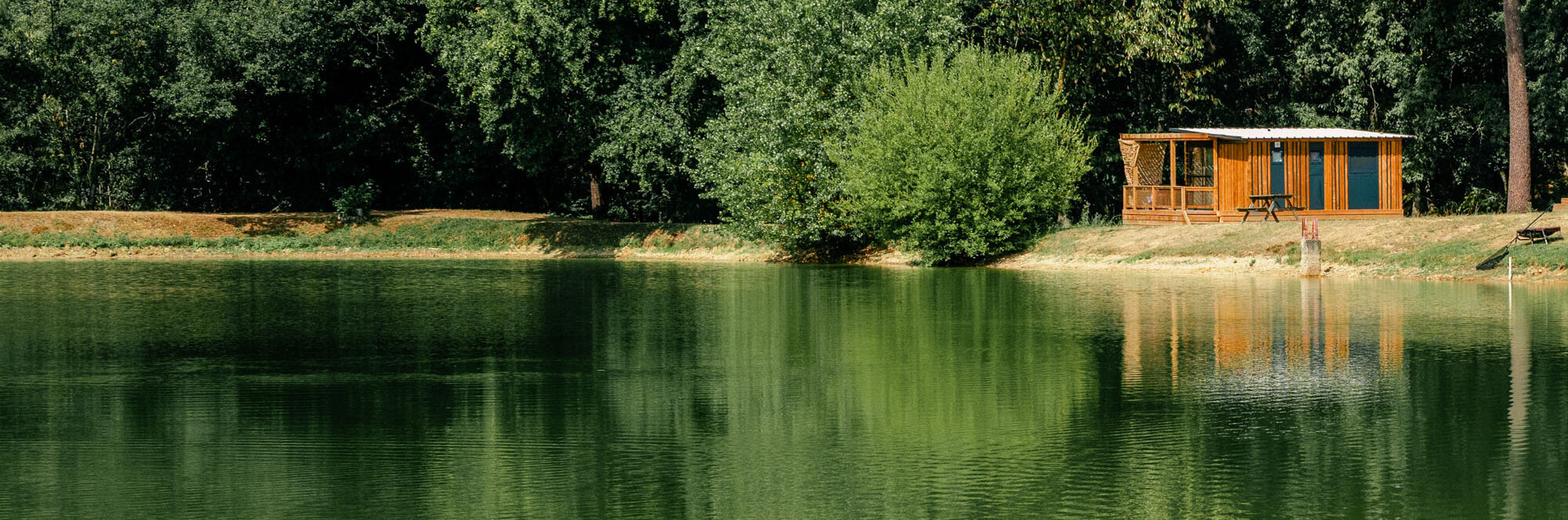 Chalet à Gaia Ecolodge en Dordogne, hébergement nature et calme